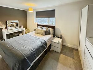 Bedroom 2- click for photo gallery